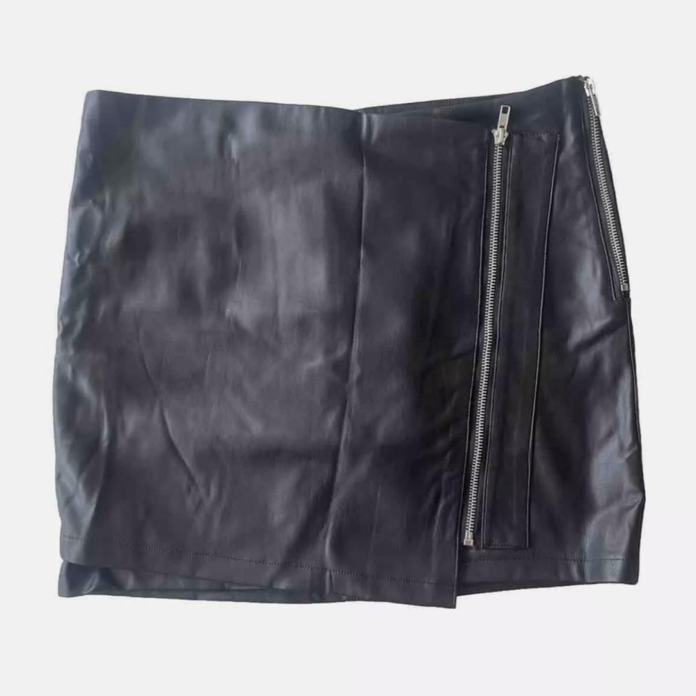 LULUS Black Mini Leather Skirt with Zippers - Medium